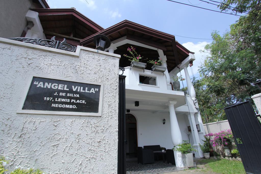 Angel Villa Negombo Bagian luar foto